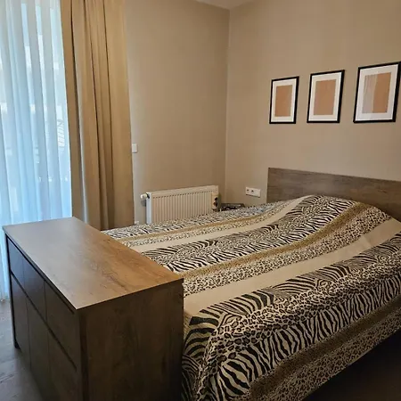 Modern - Sarajevo, Stup