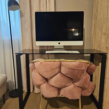 Modern - Sarajevo, Stup *